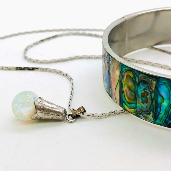 Vintage Abalone Bracelet & Glitter Globe Pendant Necklace - Picture 7 of 15